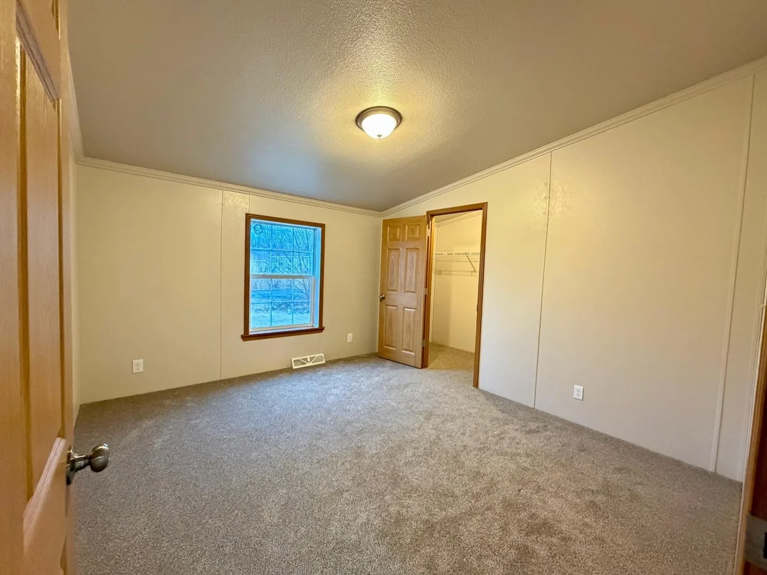 Photo of 111 Deso