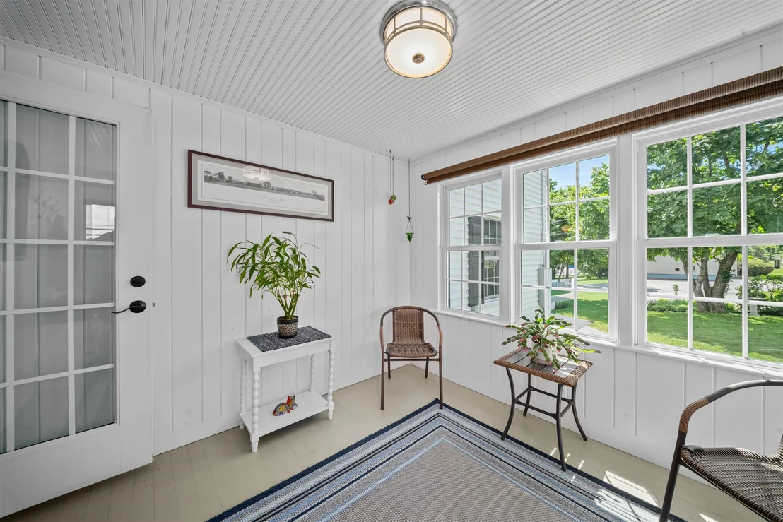 Photo of 232 Dover Point