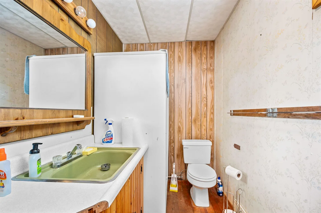 Photo of 894 Onion Point