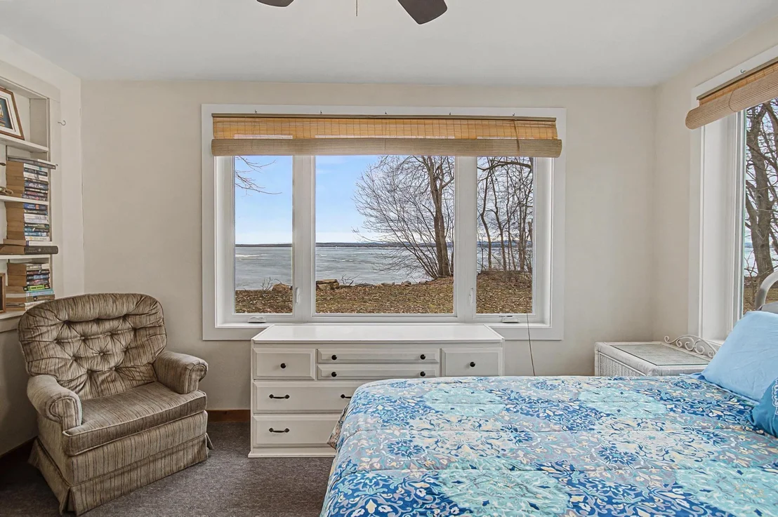 Photo of 87 Jayview