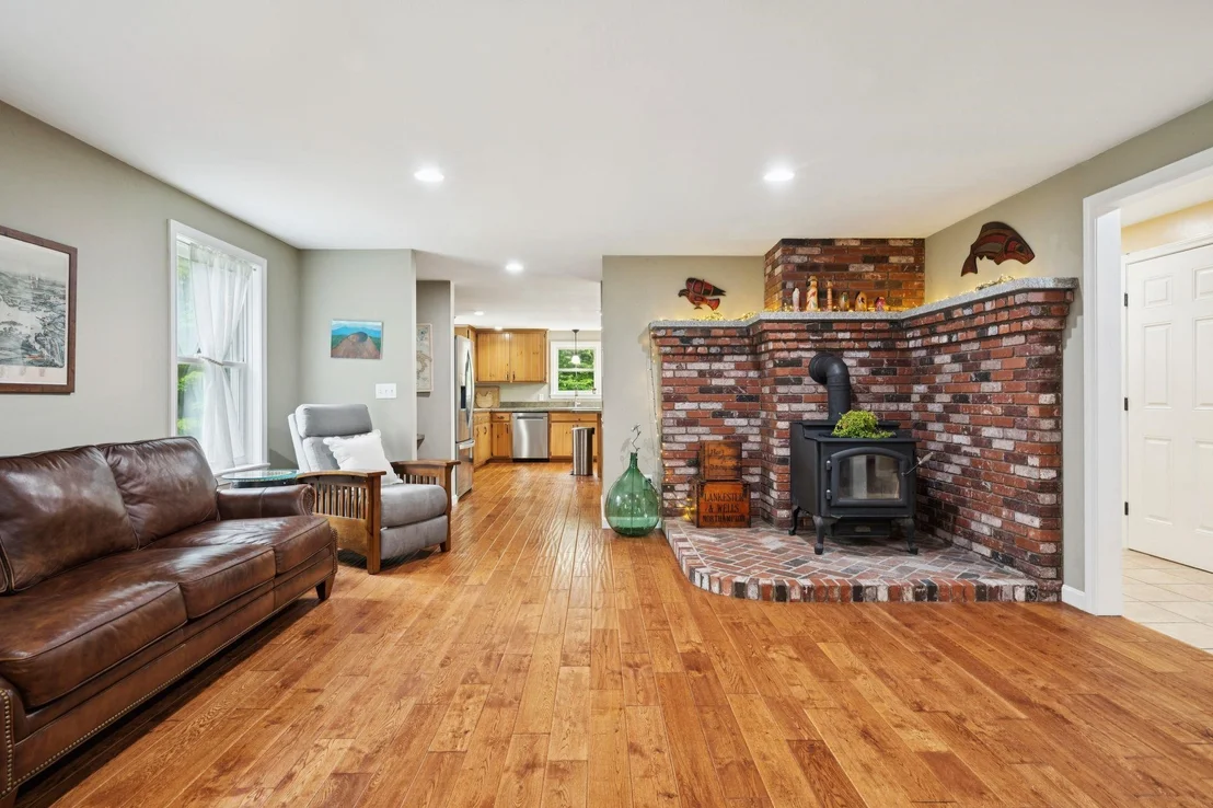 Photo of 89 Valley