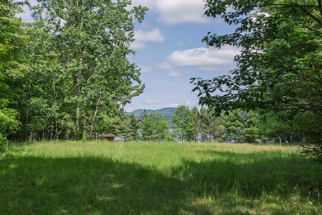 Photo of 1413 Bluff
