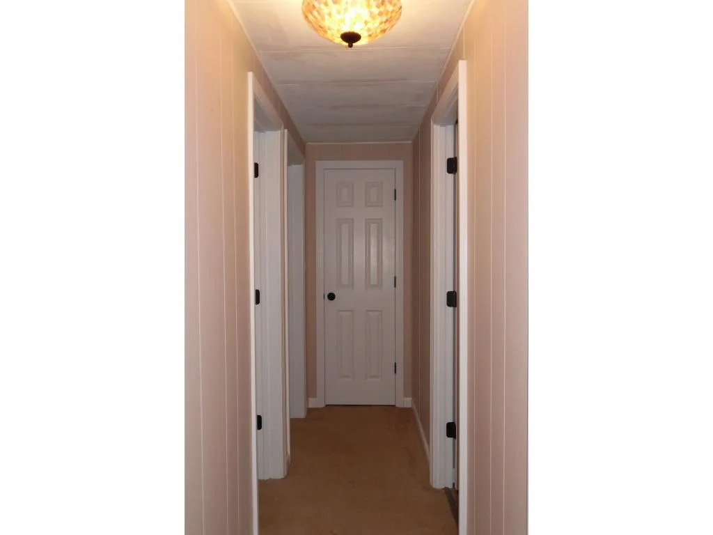 Photo of 235 Robin Hood Dr