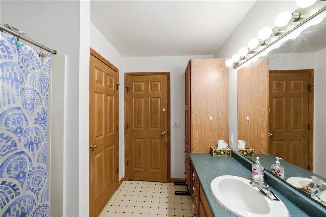 Photo of 13 Broadview