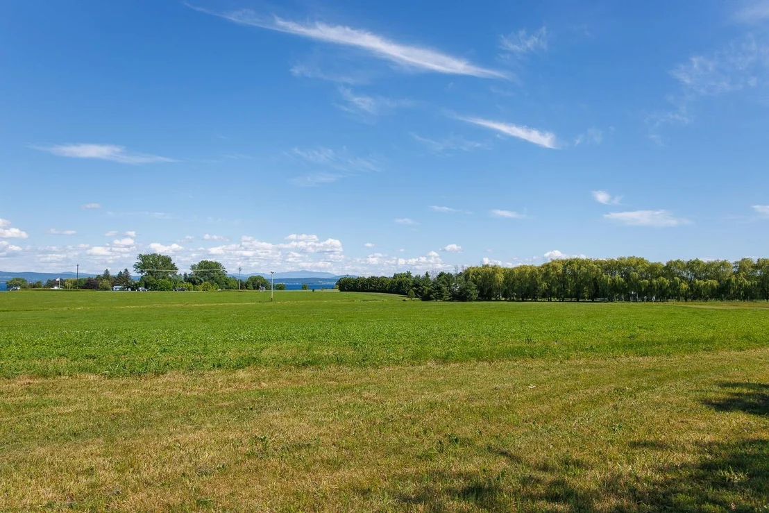 Photo of 2687 US Route 2