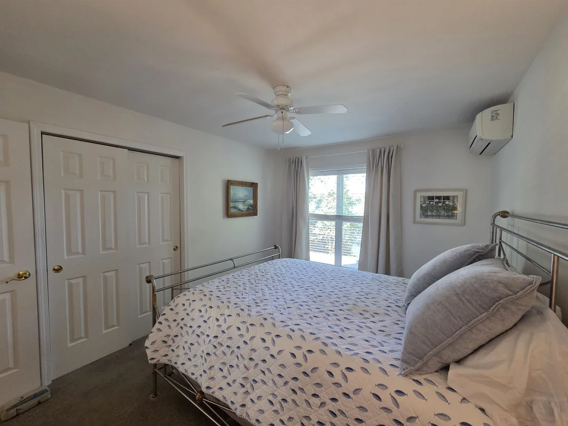 Photo of 70 Hawley