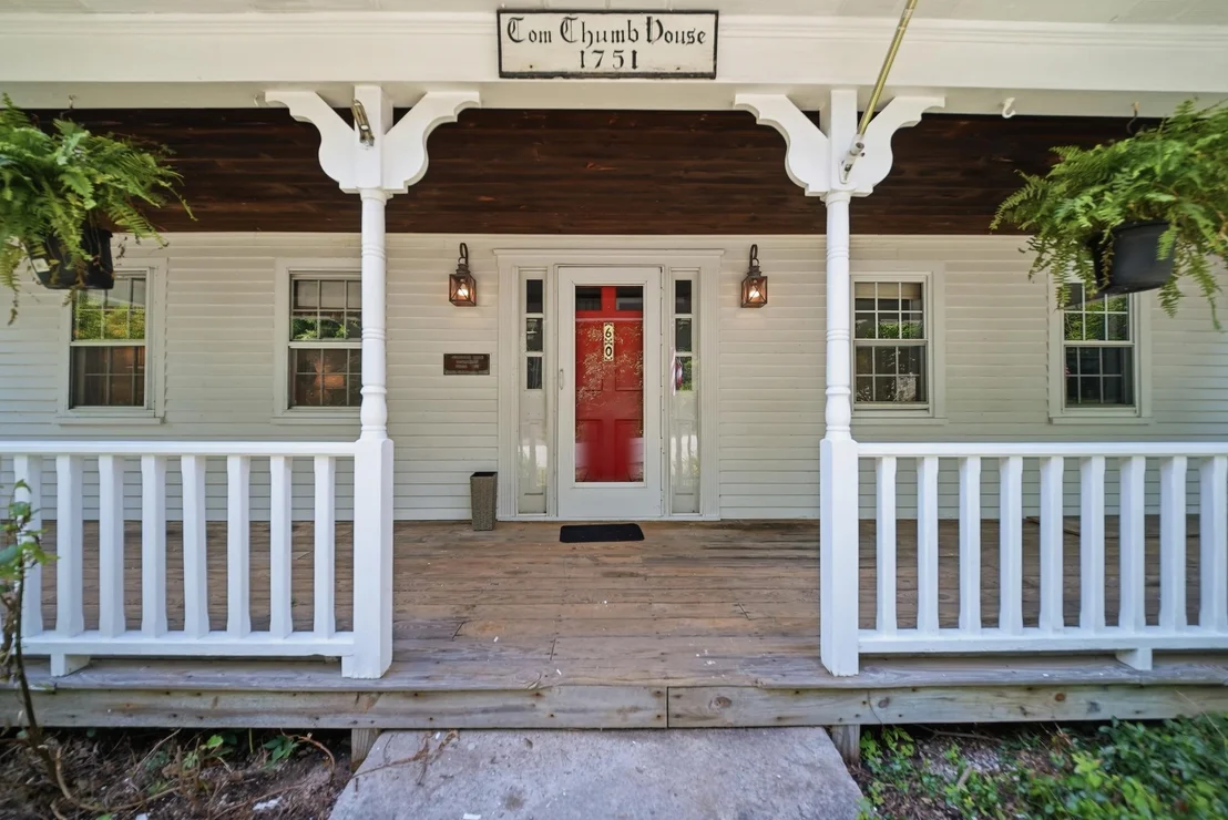 Photo of 60 Old Deerfield