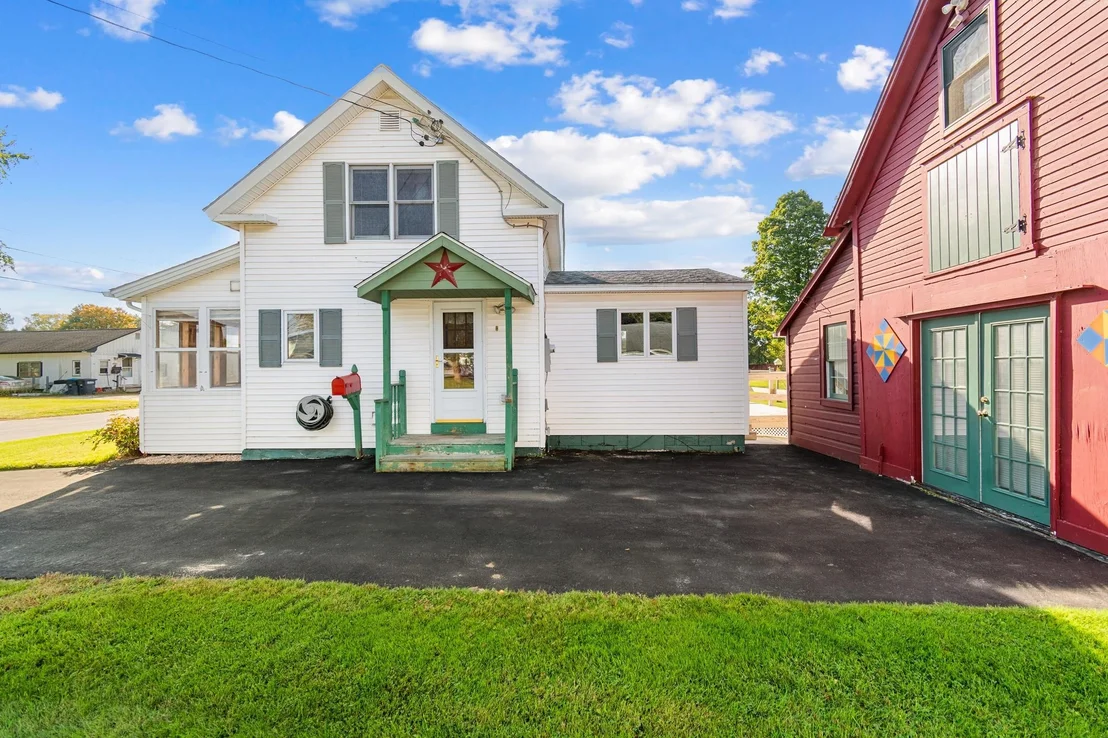 Photo of 30 Pine