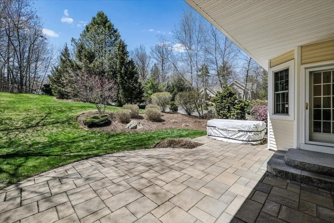 Photo of 32 White Pine