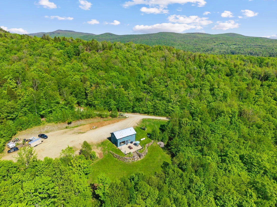 Photo of 559 Valley View