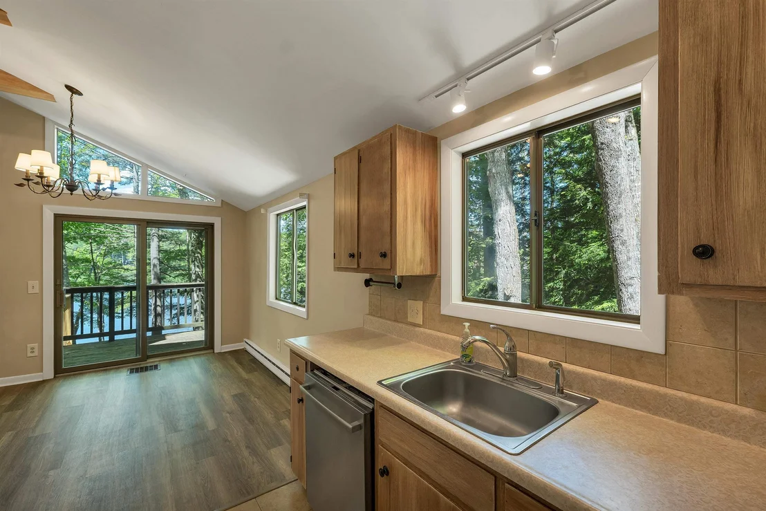 Photo of 309 Stocker Pond
