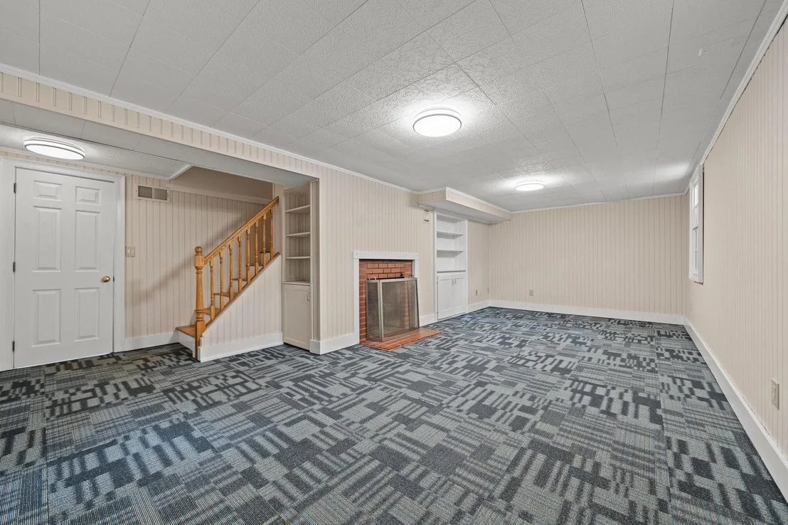 Photo of 9 Hillside