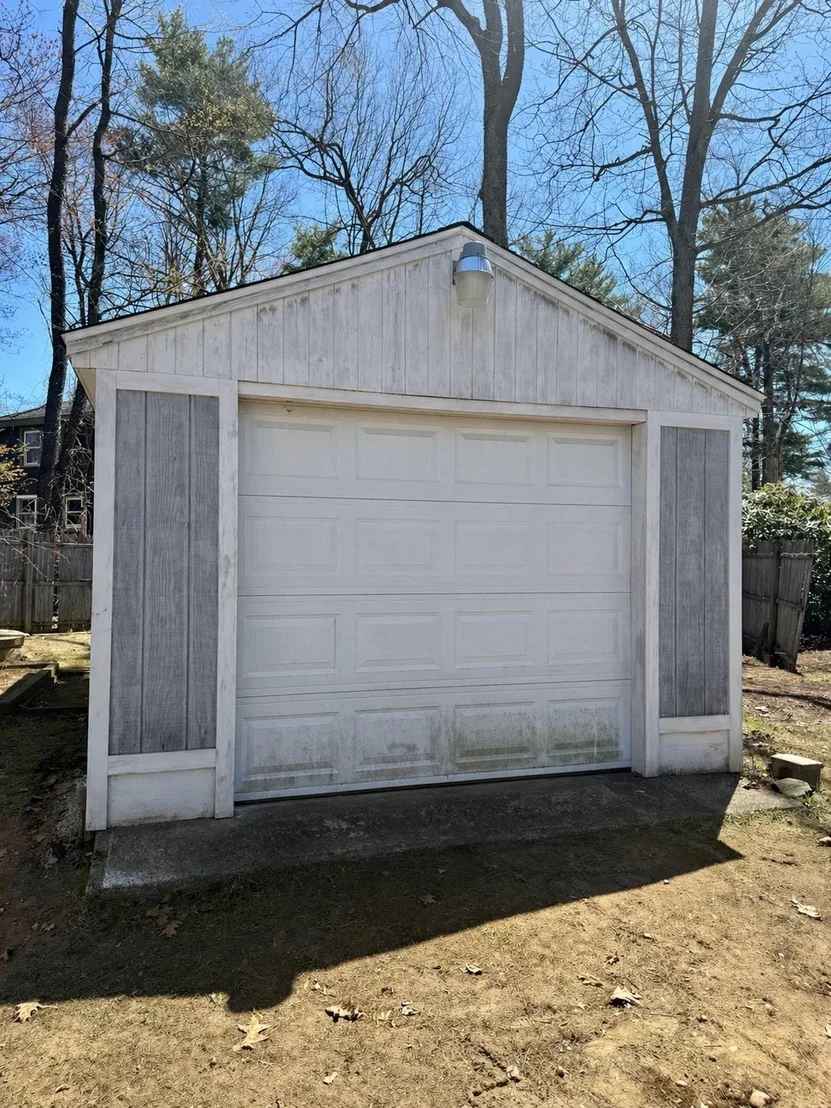 Photo of 40 Riverside