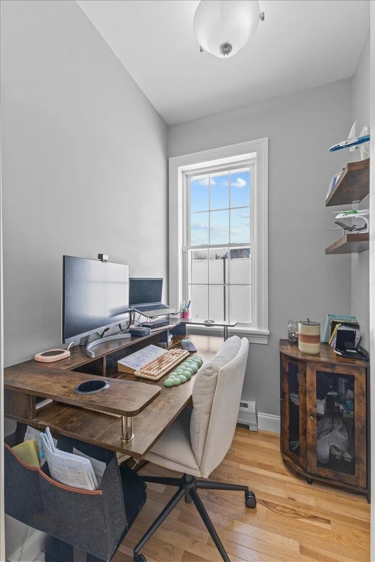 Photo of 693 Brigham