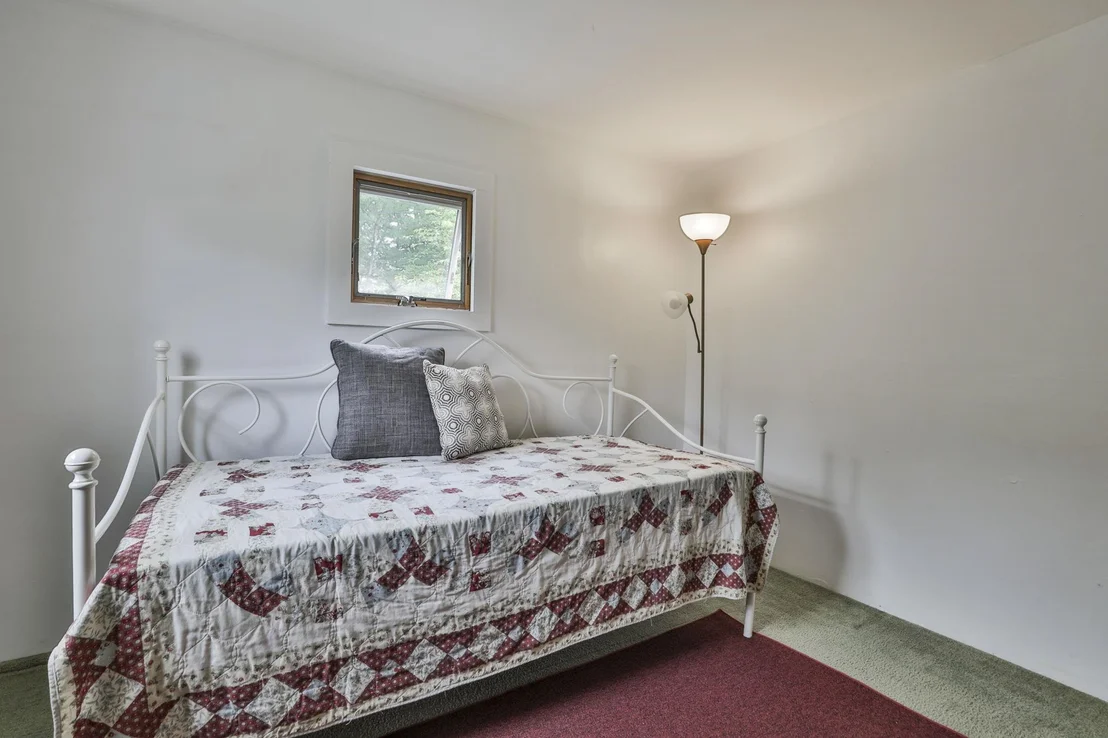 Photo of 10 N Mason