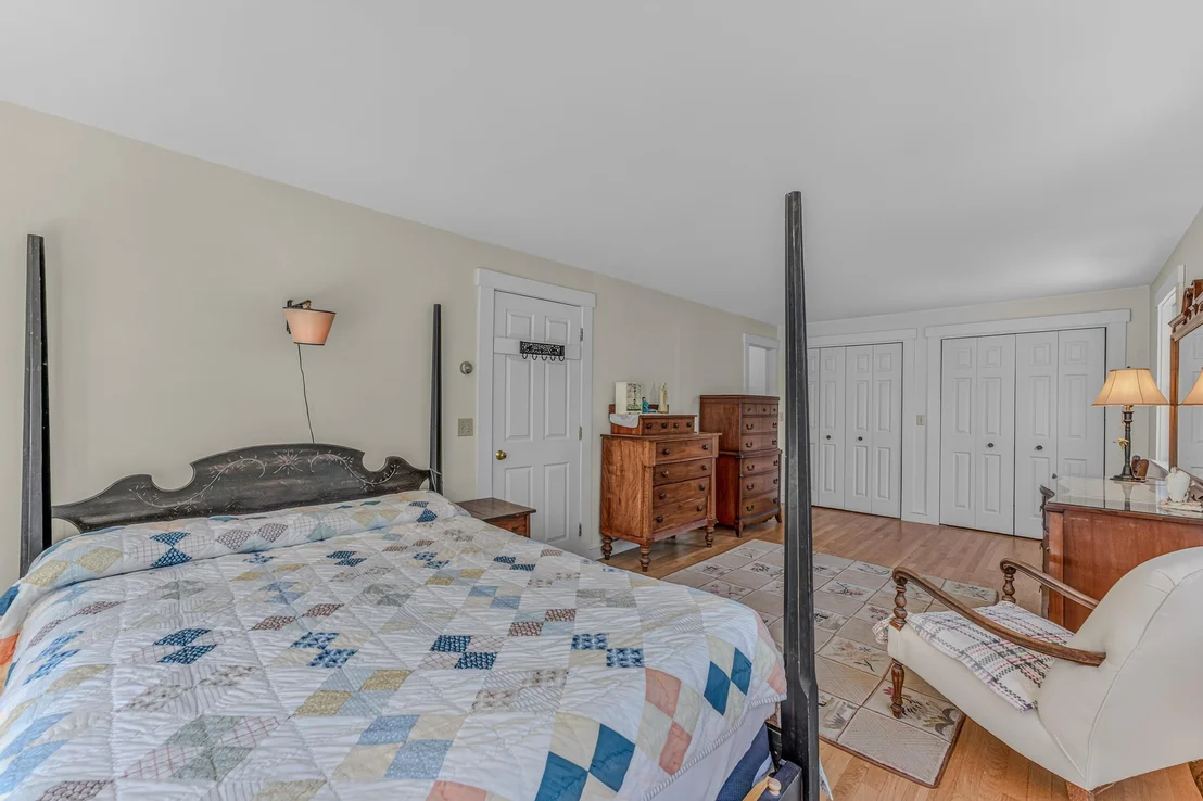 Photo of 381 Toad Hill