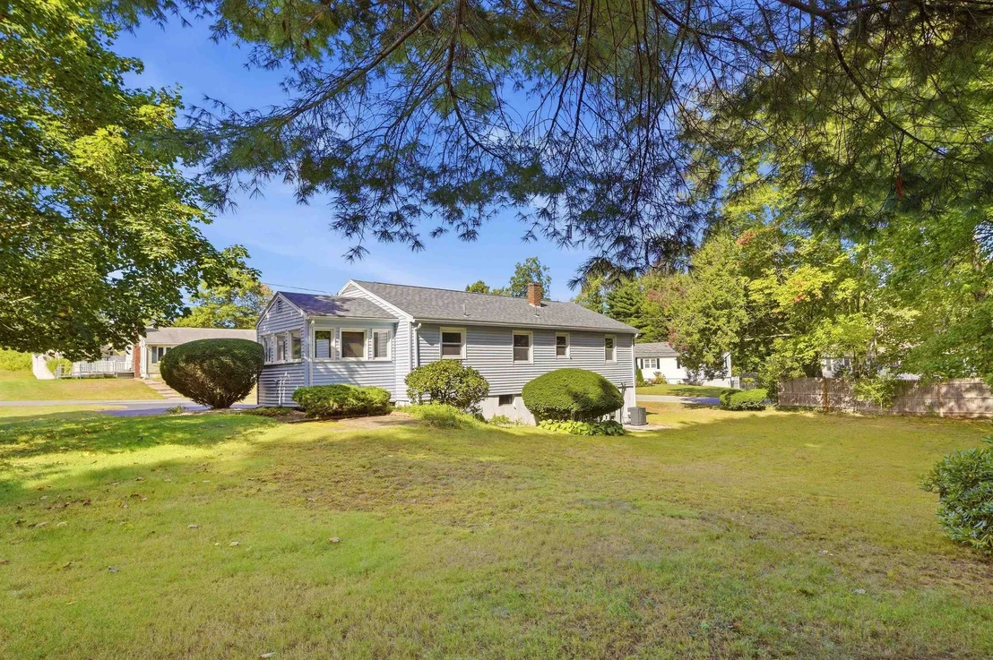 Photo of 32 Henderson