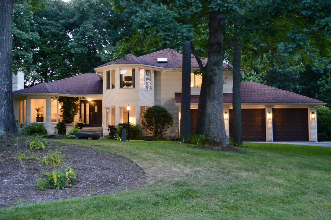 Photo of 16 Fox Run