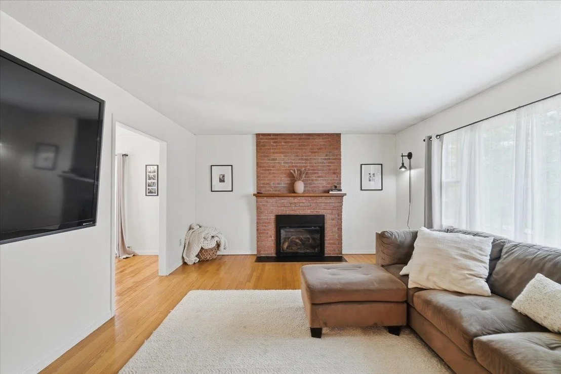 Photo of 290 Collamer