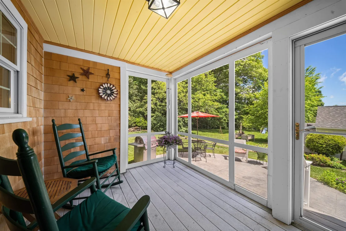 Photo of 232 Dover Point
