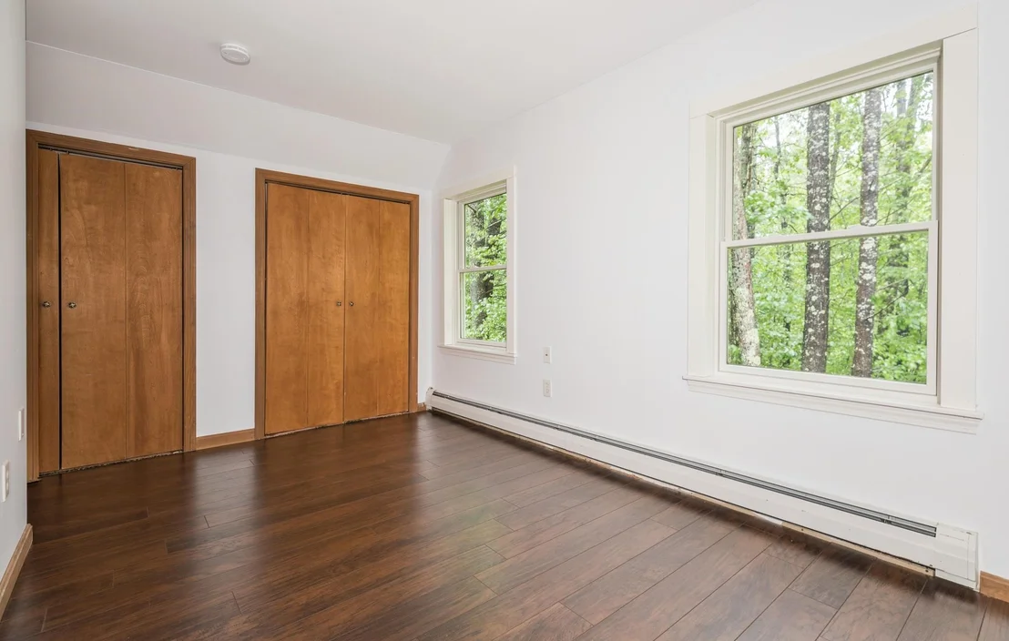 Photo of 19 Glen Hill