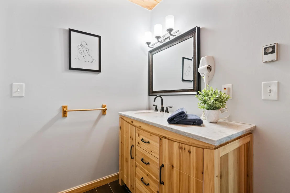 Photo of 275 Glen Ledge