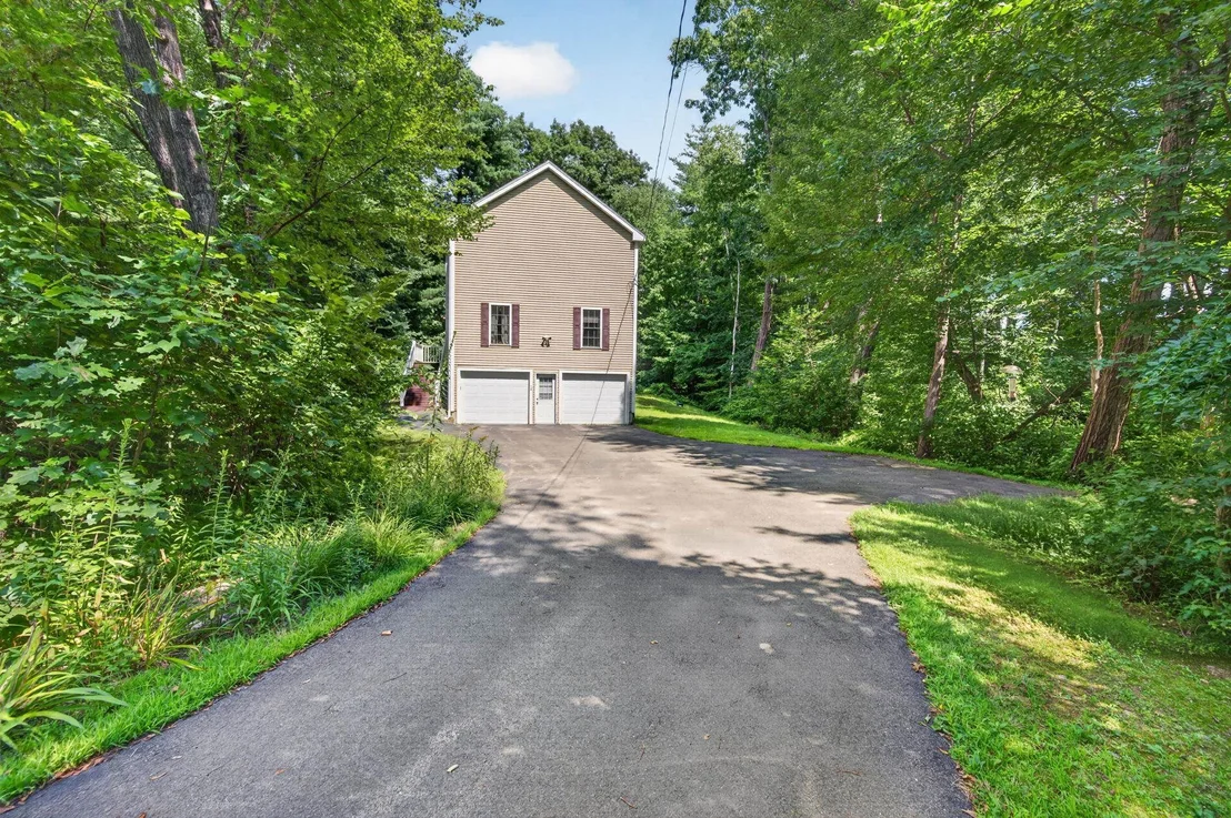 Photo of 14 Holton
