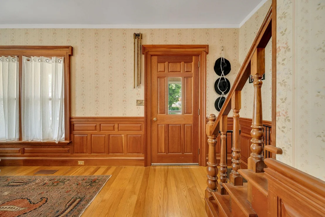 Photo of 145 Washington