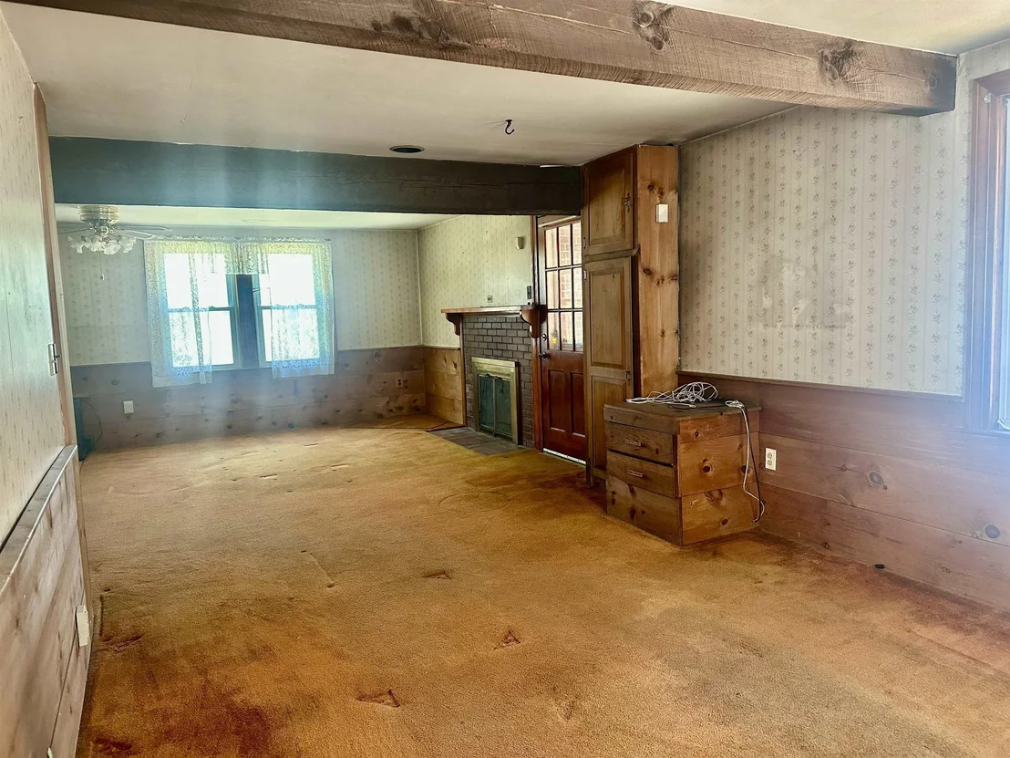 Photo of 1188 Valley