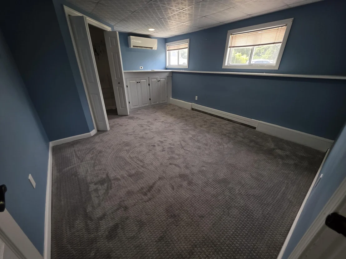 Photo of 6 Meadowcrest