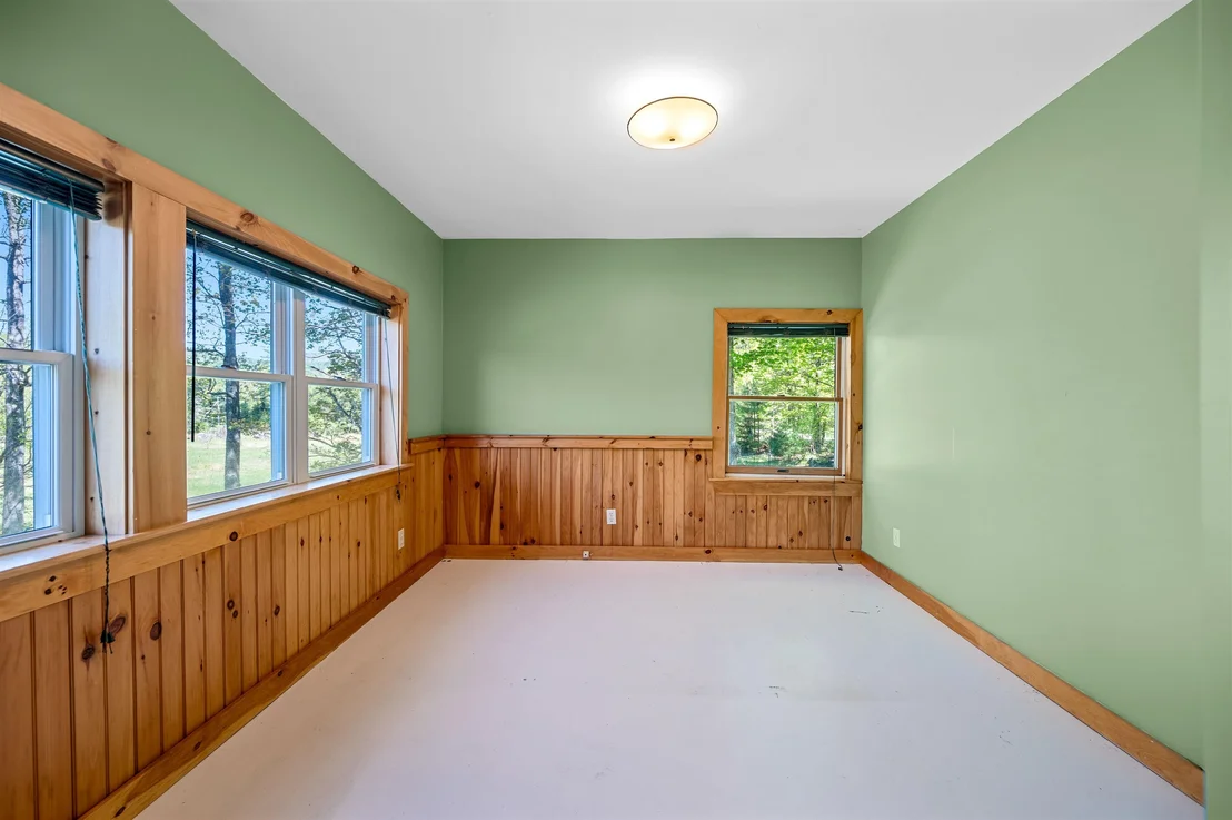 Photo of 87 Bailey Pond