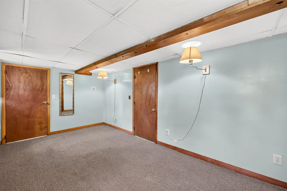 Photo of 16 Beverly