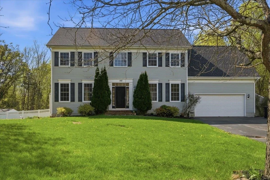 Photo of 146 Allen