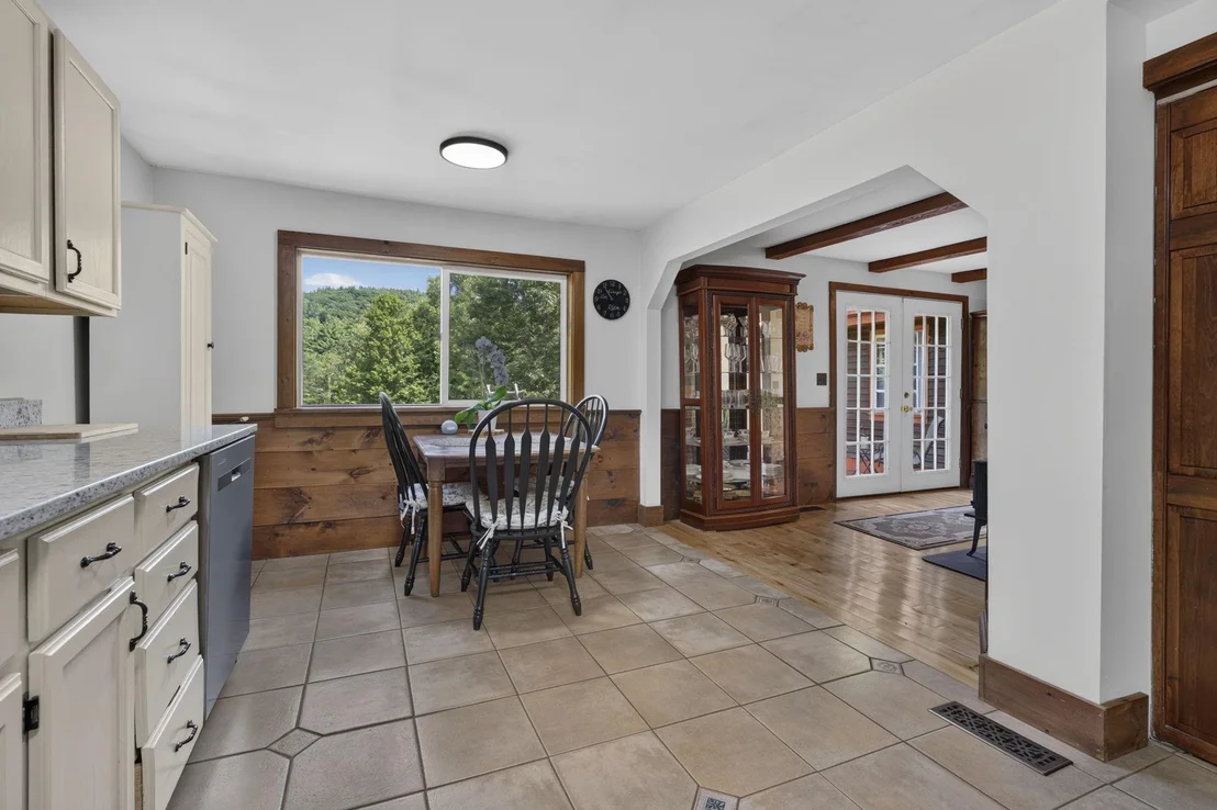 Photo of 363 Keene