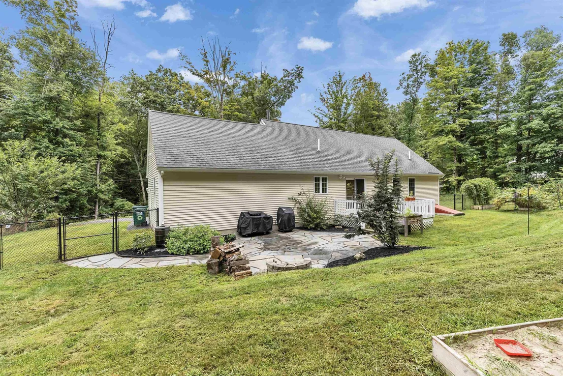 Photo of 12 Springvale