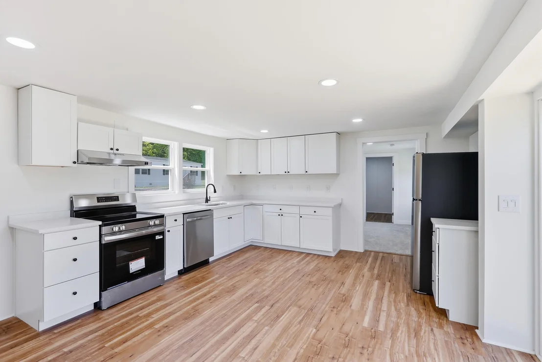 Photo of 19 Cleo