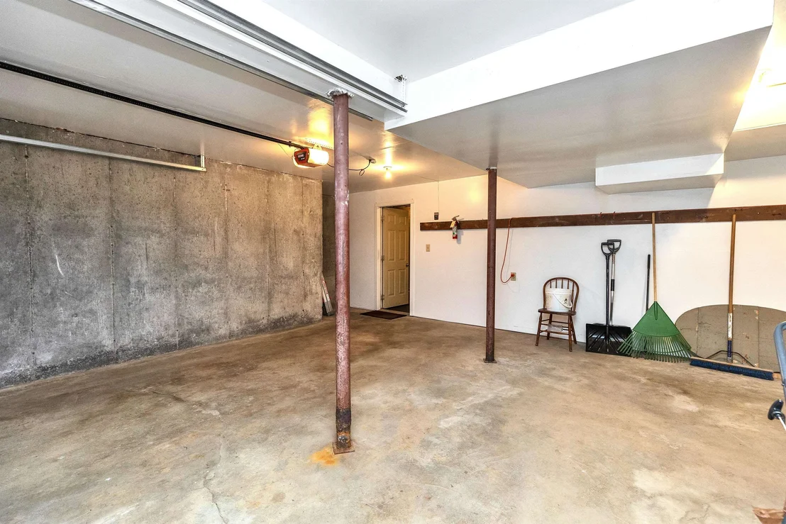 Photo of 172 Boulder