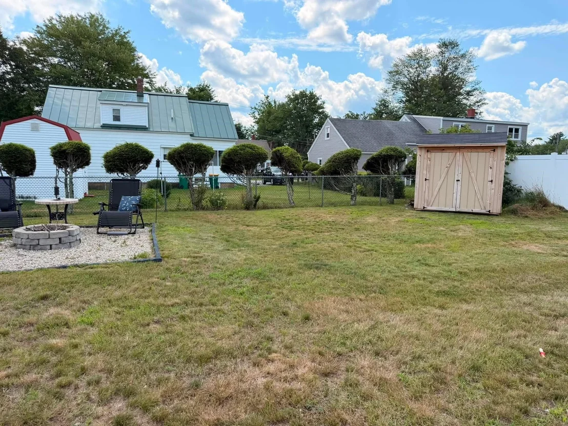 Photo of 98 Maple
