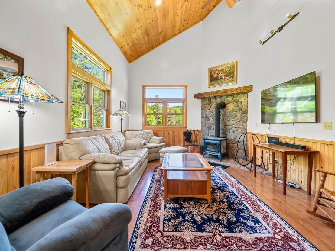 Photo of 1012 Branch Brook