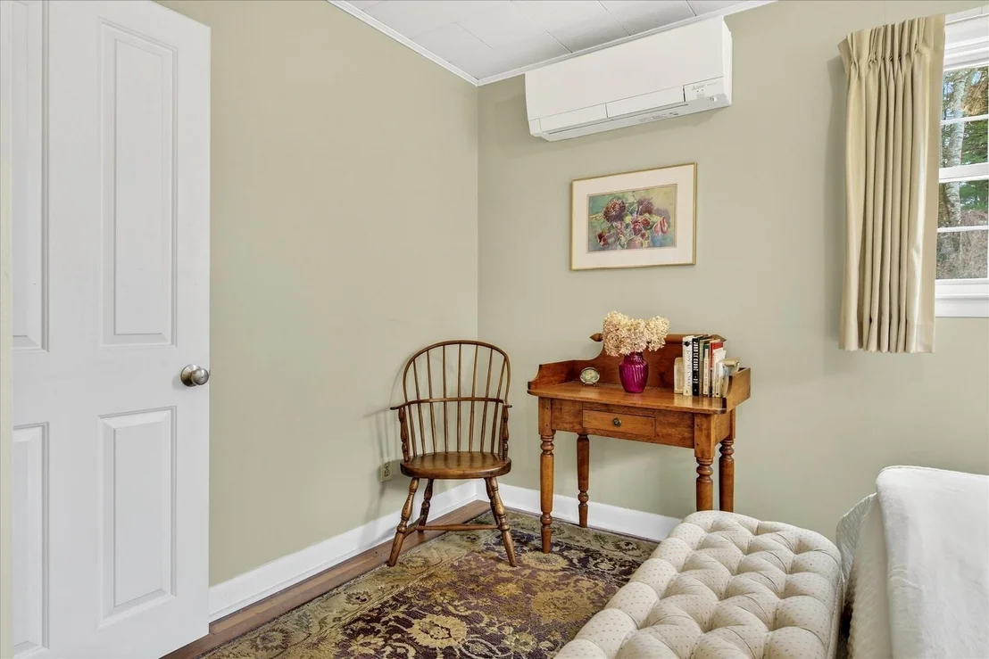 Photo of 47 Chatterton