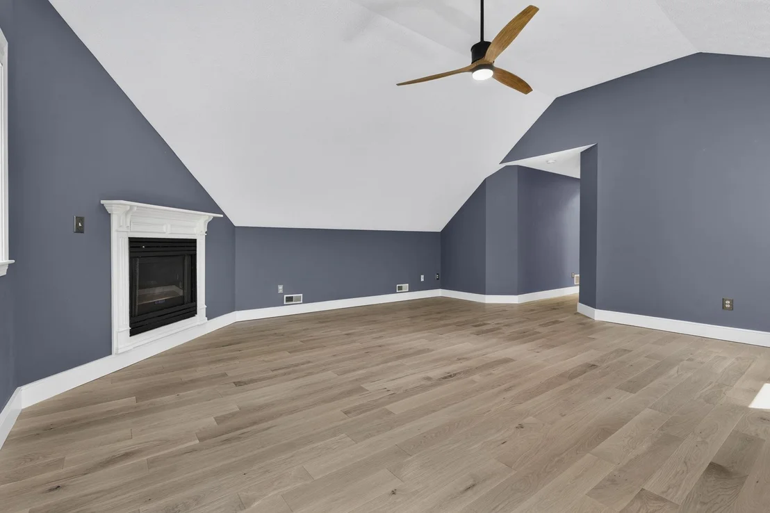 Photo of 4 Taconic
