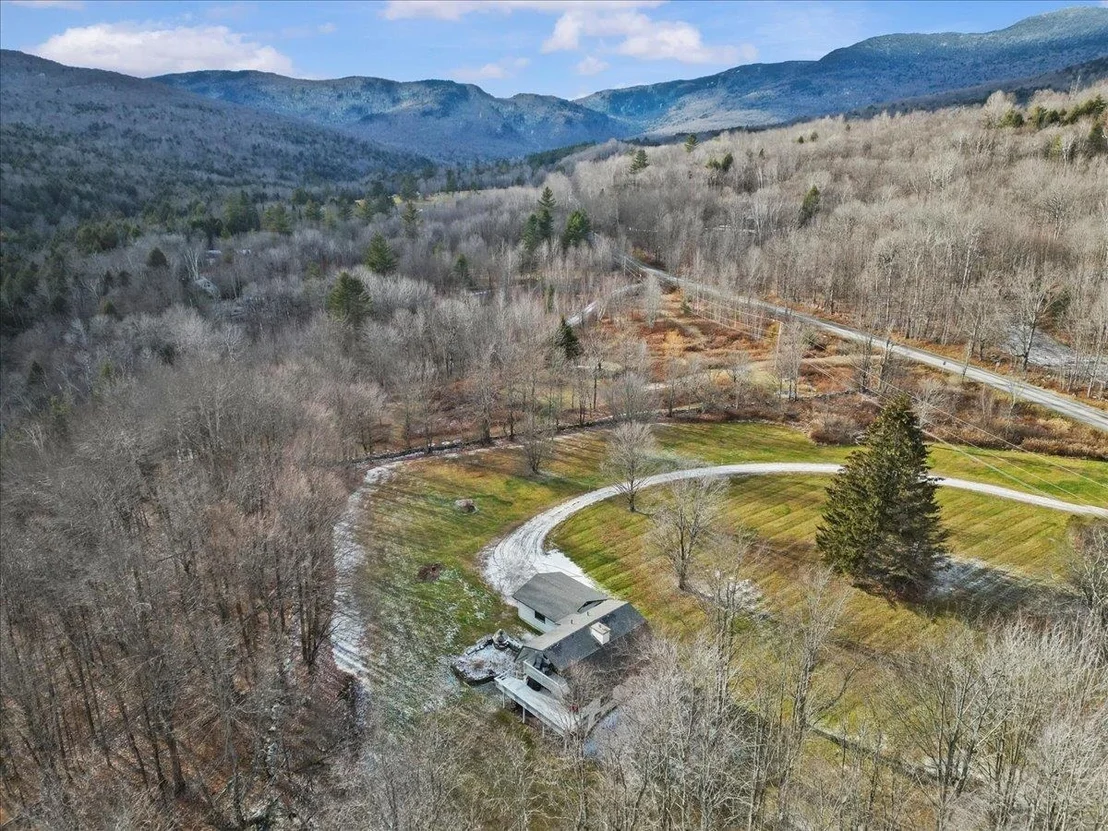 Photo of 953 Lincoln Gap