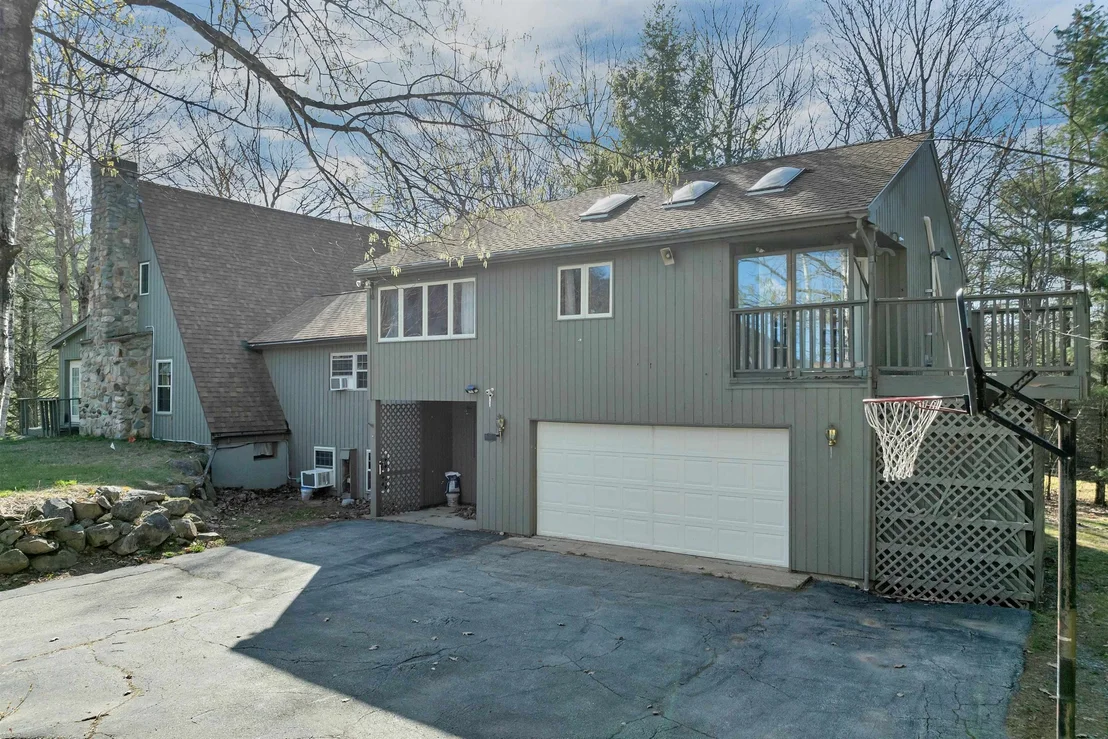 Photo of 35 Valley