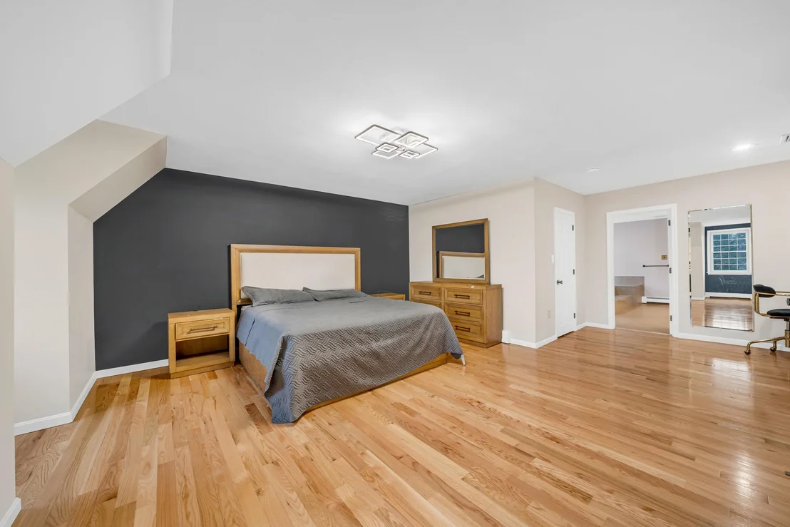 Photo of 5 Bedros