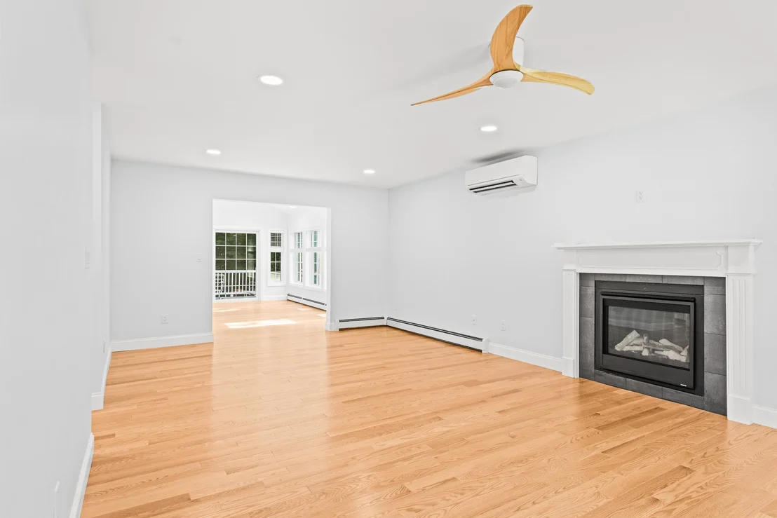 Photo of 14 Davis