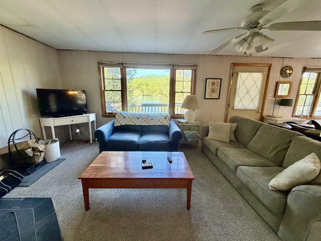 Photo of 281 Cedar Pond