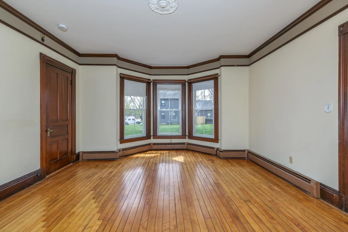 Photo of 8 Princeton