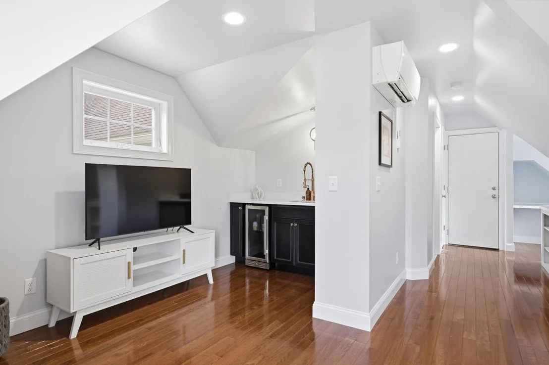 Photo of 50 Overton