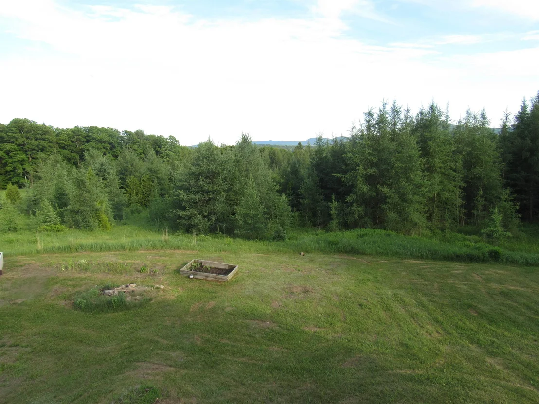Photo of 786 Dutton Brook