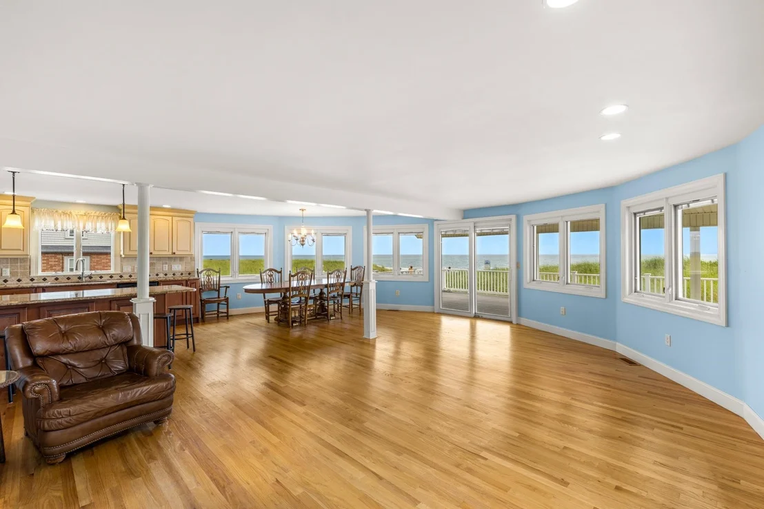 Photo of 103 Ocean